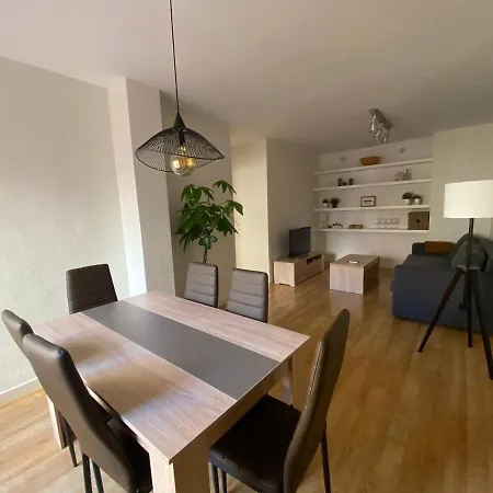 Gmc Turistics - The Picasso Neighborhood House *